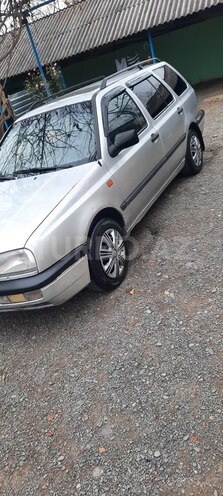 Volkswagen Golf 1994, 284,000 km - 1.9 л - Zaqatala