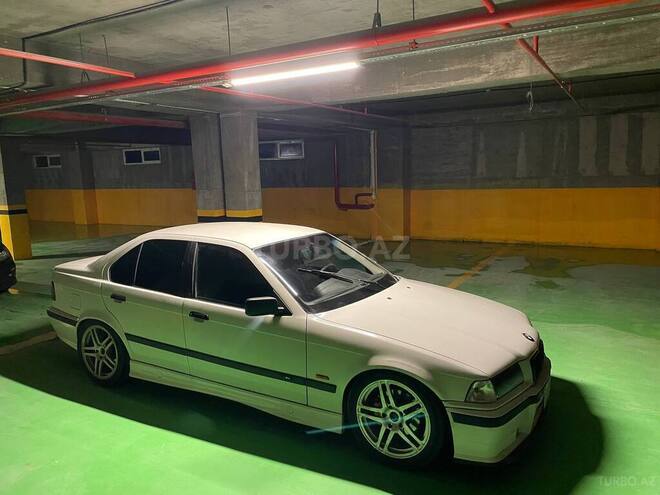 BMW 330 1997, 421,000 km - 3.0 l - Bakı