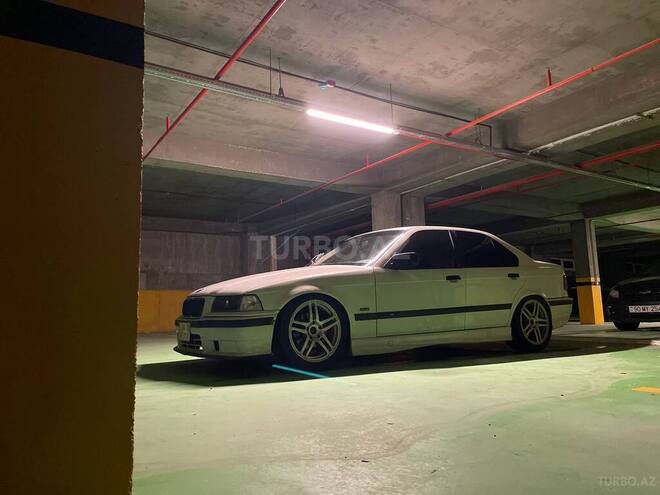 BMW 330 1997, 421,000 km - 3.0 l - Bakı