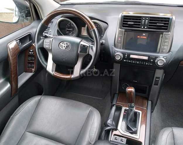 Toyota Prado 2011, 60,000 km - 2.7 l - Bakı