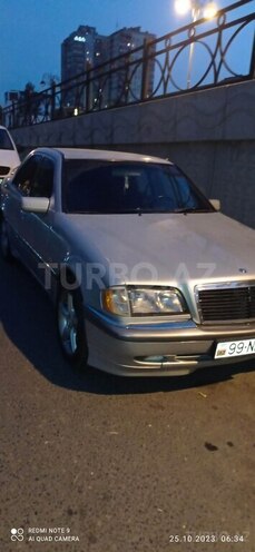 Mercedes C 240 1999, 287,000 km - 2.4 l - Bakı