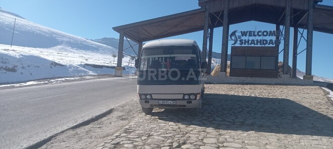 Mitsubishi Rosa 1998, 745,875 km - 3.9 l - Bakı