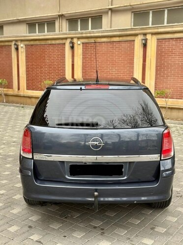 Opel Astra 2006, 203,400 km - 1.3 л - Bakı