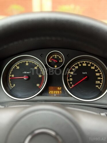 Opel Astra 2006, 203,400 km - 1.3 л - Bakı