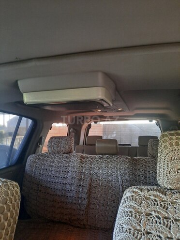 Nissan Armada 2005, 234,000 km - 5.6 l - Bakı