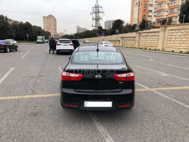 Kia Rio 2015, 157,000 km - 1.6 l - Bakı