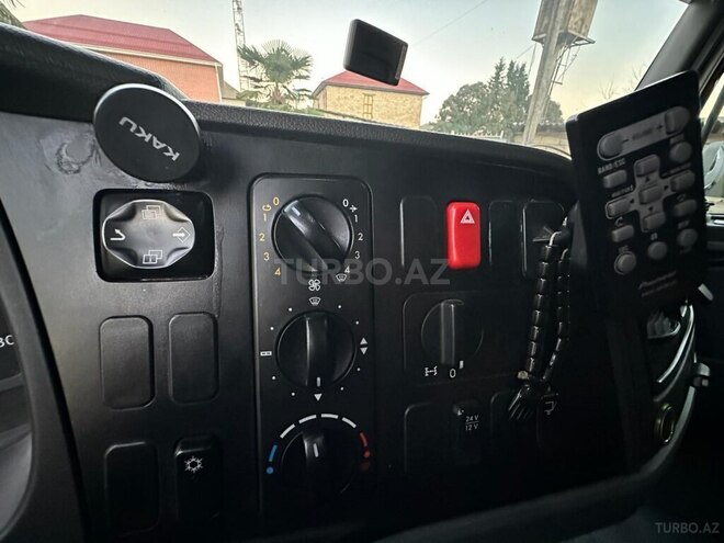 Mercedes Atego 1224 2008, 332,000 km - 4.8 л - Lənkəran