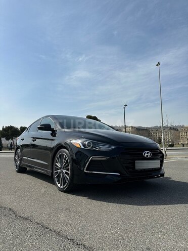 Hyundai Elantra 2018, 97,000 km - 1.6 l - Bakı