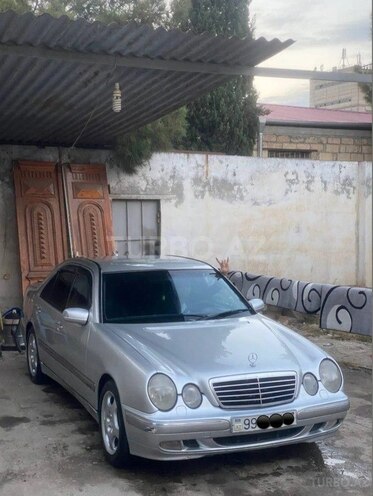Mercedes E 220 2000, 375,000 km - 2.2 l - Gəncə