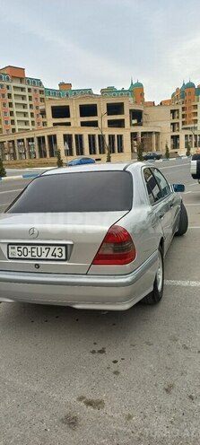 Mercedes C 180 1997, 380,000 km - 1.8 л - Bakı