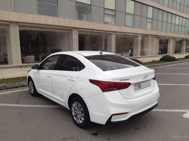 Hyundai Accent 2019, 156,000 km - 1.6 л - Bakı