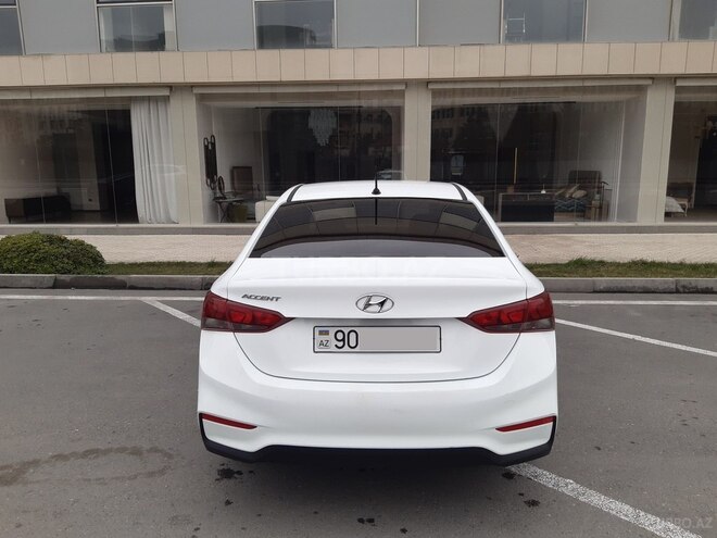 Hyundai Accent 2019, 156,000 km - 1.6 л - Bakı