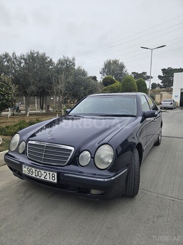 Mercedes E 220 2002, 423,000 km - 2.2 l - Bakı