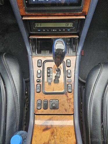 Mercedes E 220 2002, 423,000 km - 2.2 l - Bakı