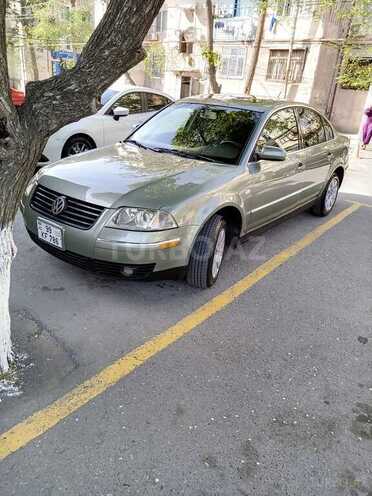 Volkswagen Passat 2001, 253,000 km - 1.8 l - Sumqayıt