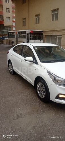 Hyundai Accent 2018, 128,000 km - 1.4 l - Bakı