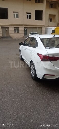 Hyundai Accent 2018, 128,000 km - 1.4 l - Bakı