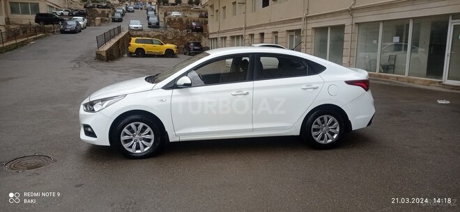 Hyundai Accent 2018, 128,000 km - 1.4 l - Bakı