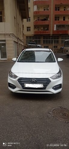 Hyundai Accent 2018, 128,000 km - 1.4 l - Bakı