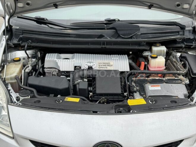 Toyota Prius 2012, 195,000 km - 1.8 l - Bakı