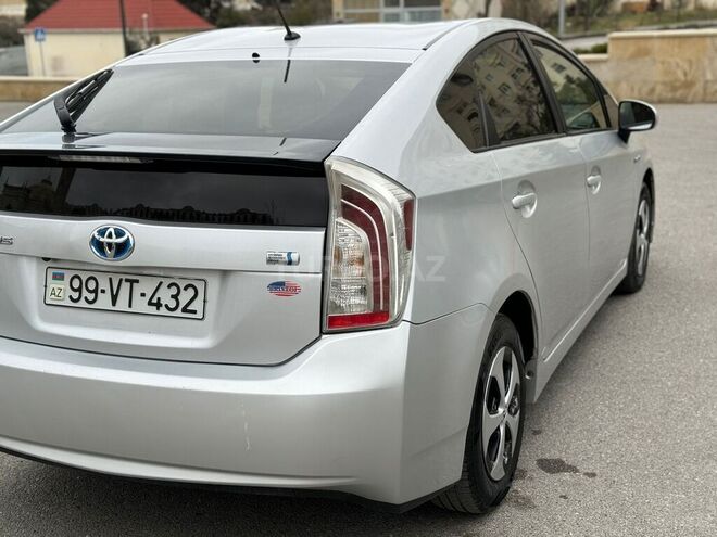 Toyota Prius 2012, 195,000 km - 1.8 l - Bakı