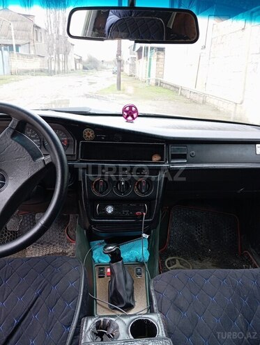 Mercedes 190 1989, 355,550 km - 2.0 л - Ucar