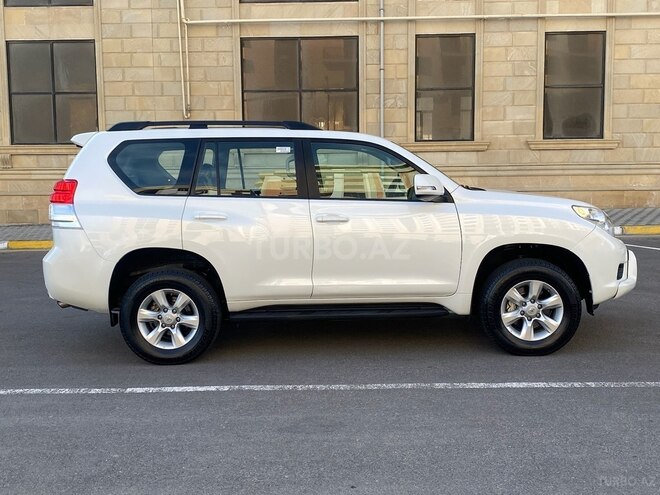 Toyota Prado 2010, 175,000 km - 2.7 l - Bakı