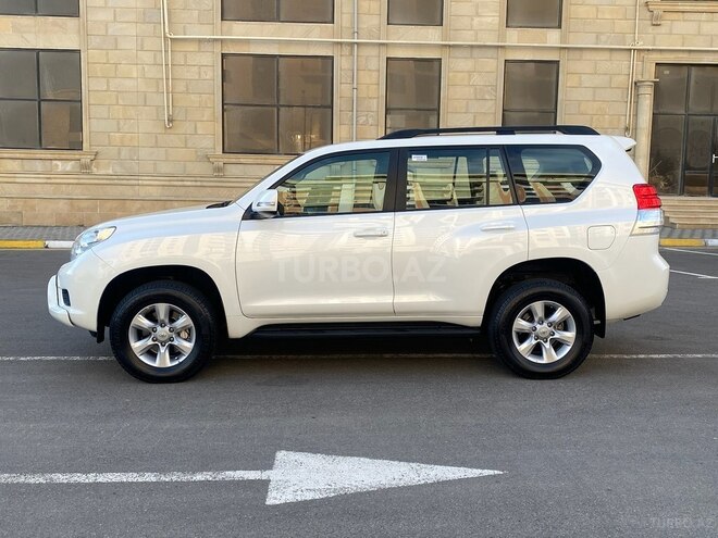 Toyota Prado 2010, 175,000 km - 2.7 l - Bakı