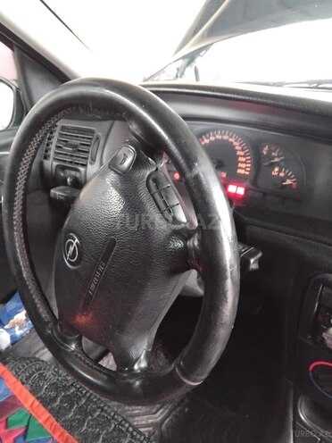 Opel Vectra 2000, 352,000 km - 2.0 l - Bakı