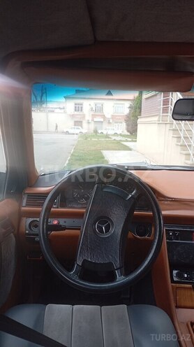 Mercedes E 220 1989, 450,000 km - 2.3 l - Bakı