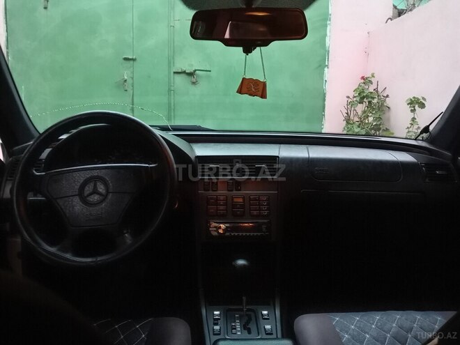 Mercedes C 180 1995, 380,000 km - 1.8 l - Bakı