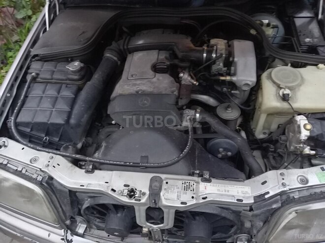 Mercedes C 180 1995, 380,000 km - 1.8 l - Bakı