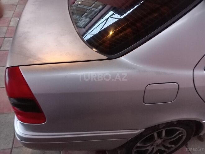 Mercedes C 180 1995, 380,000 km - 1.8 l - Bakı