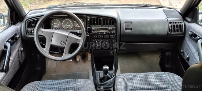 Volkswagen Passat 1992, 320,000 km - 1.8 л - Bakı