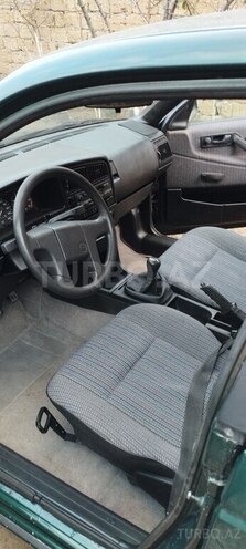 Volkswagen Passat 1992, 320,000 km - 1.8 л - Bakı