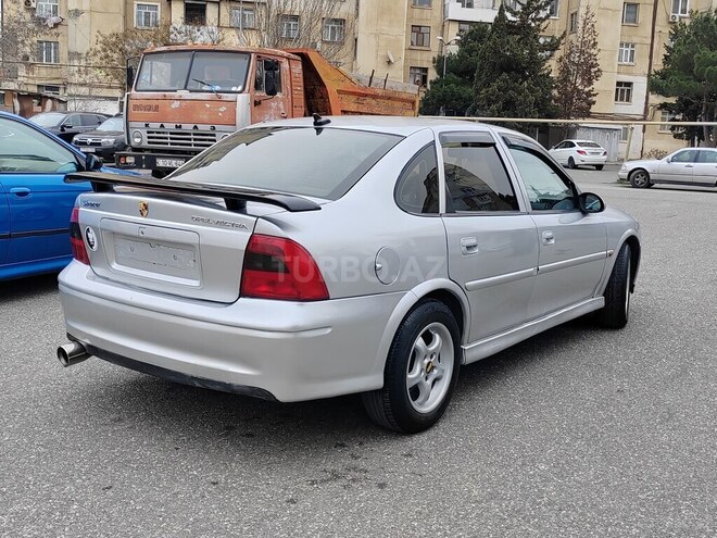 Opel Vectra 2001, 250,000 km - 1.8 l - Bakı