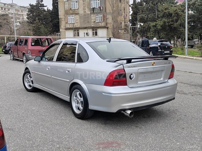 Opel Vectra 2001, 250,000 km - 1.8 l - Bakı