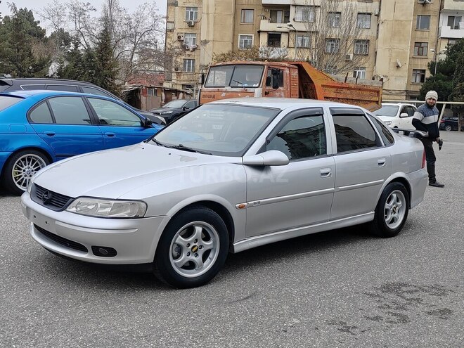 Opel Vectra 2001, 250,000 km - 1.8 l - Bakı