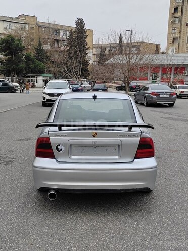 Opel Vectra 2001, 250,000 km - 1.8 l - Bakı