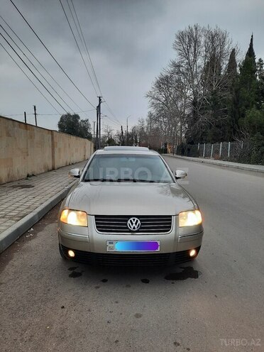 Volkswagen Passat 2004, 274,000 km - 1.8 l - Bərdə