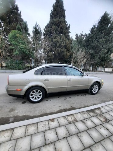 Volkswagen Passat 2004, 274,000 km - 1.8 l - Bərdə