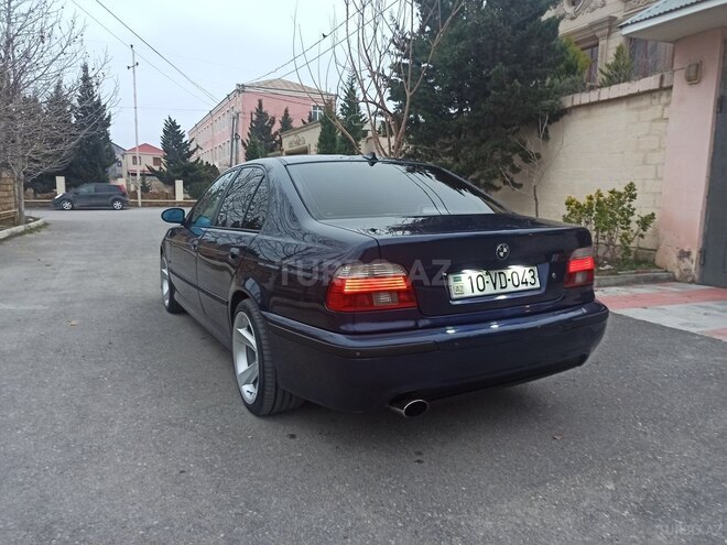 BMW 528 1998, 394,000 km - 2.8 l - Sumqayıt