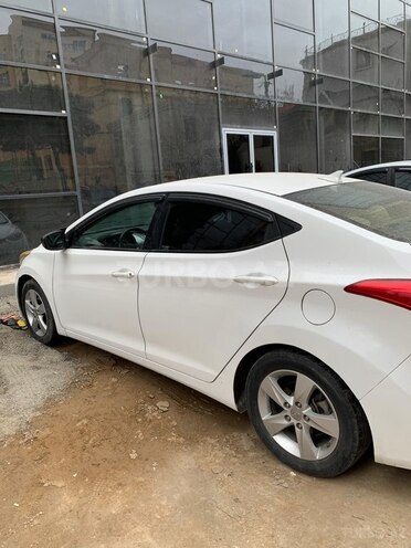 Hyundai Elantra 2013, 272,621 km - 1.8 l - Bakı