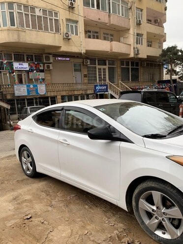 Hyundai Elantra 2013, 272,621 km - 1.8 l - Bakı
