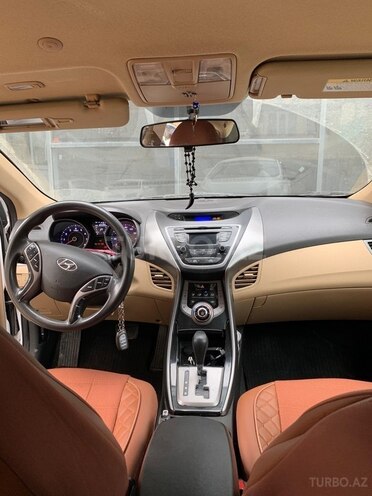 Hyundai Elantra 2013, 272,621 km - 1.8 l - Bakı