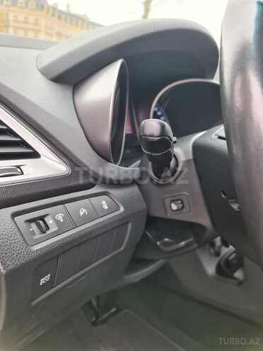 Hyundai Santa Fe 2015, 141,000 km - 2.0 л - Bakı