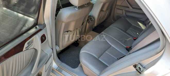 Mercedes E 280 2000, 153,340 km - 2.8 l - Salyan