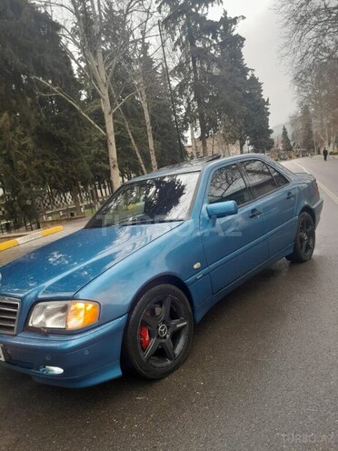 Mercedes C 240 1999, 321,456 km - 2.4 l - Bakı