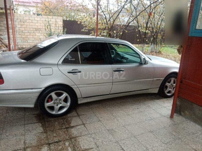 Mercedes C 230 1997, 358,000 km - 2.3 l - Qusar