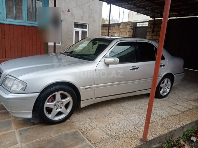 Mercedes C 230 1997, 358,000 km - 2.3 l - Qusar